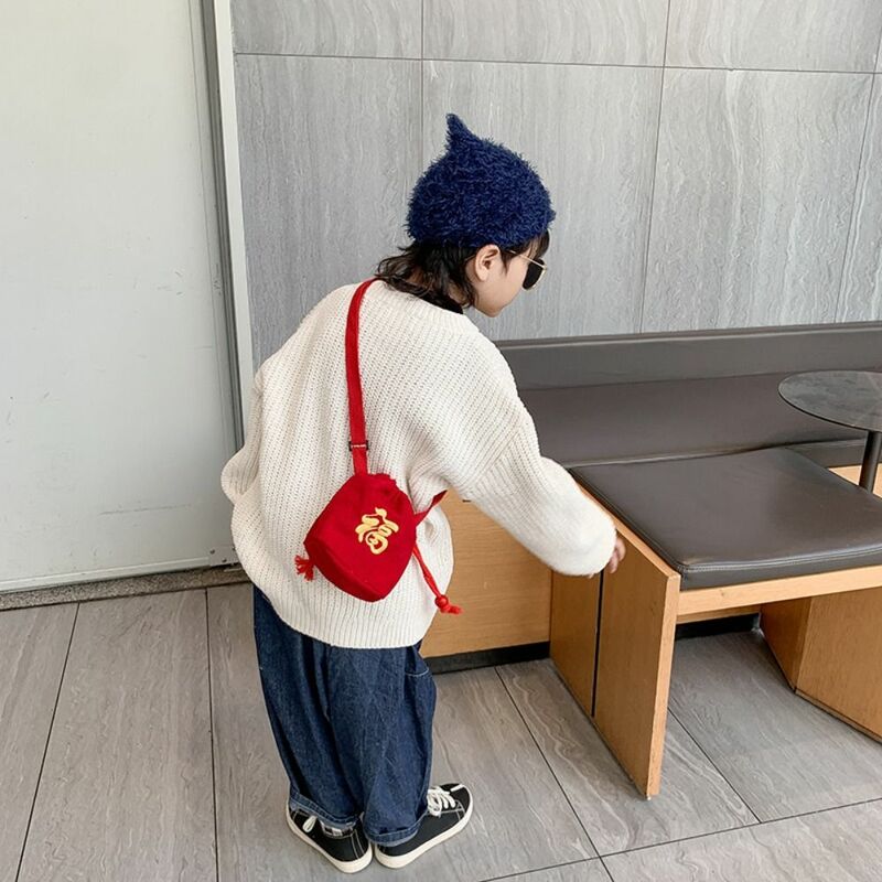 กระเป๋าคาดลำตัวผ้าลูกฟูกสำหรับเด็กกระเป๋าสตางค์ขนาดเล็กน้ำหนักเบากระเป๋าหิ้วสีแดง