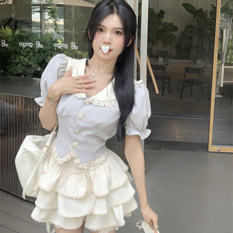 Sweet Academy Doll Neck Shirt Cake Skirt Set a due pezzi donna Lace Splice Bubble Sleeves monopetto Spicy Slim Summer Suit