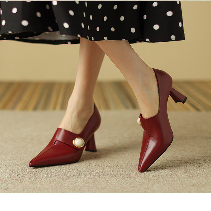 Zapatos de tacón de alta calidad para mujer, color marrón claro, cómodos y clásicos, a la moda, para otoño y primavera