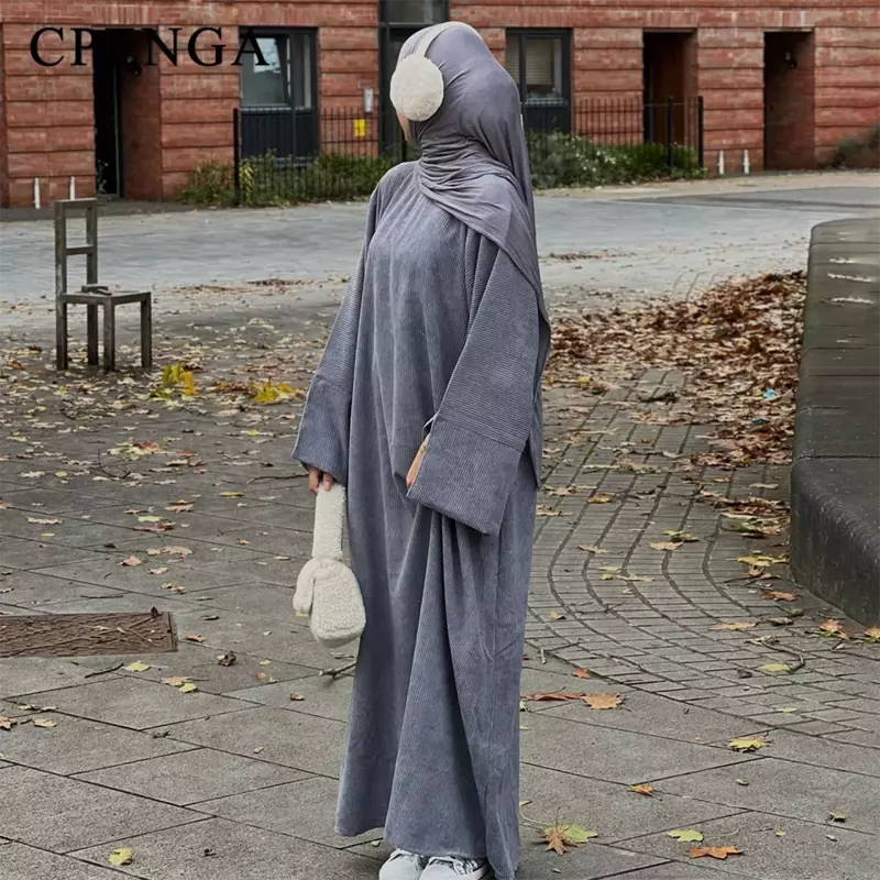 Abayas musulmanas de pana para mujer, vestido modesto grueso, bata larga de Color sólido, ropa islámica para invierno, novedad de 2023