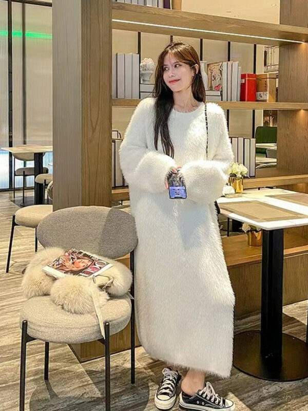 Vestido de camisola de comprimento médio feminino, edição coreana, viajante de malha preguiçosa, solto com o pescoço, vestido mimético de vison, outono e inverno
