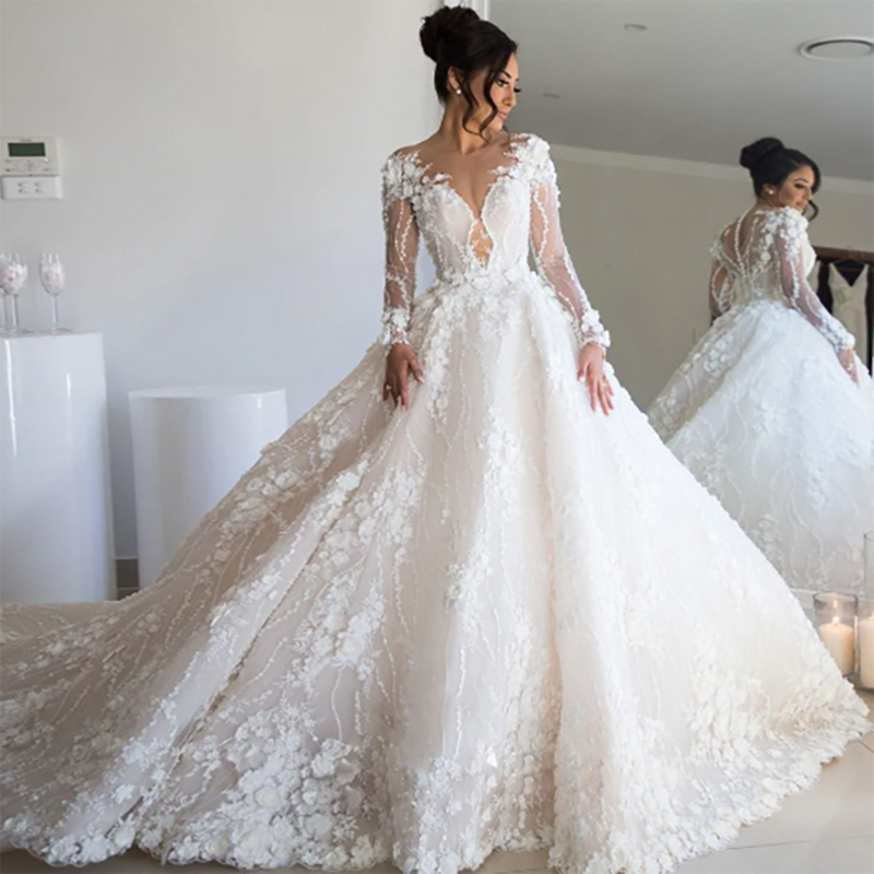 Elegant Sweetheart Lace Appliques Ball Gown Wedding Dresses 2024 Buttons Illusion With Sweep Train Tulle Bridal Gowns For Women