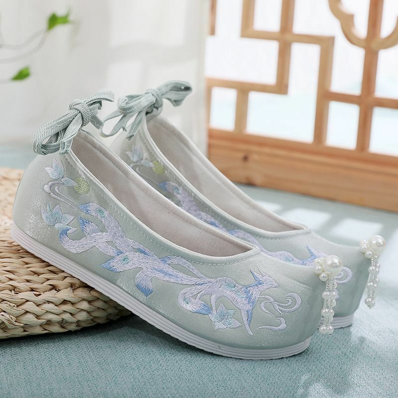 중국 스타일 한푸 신발, 고대 스타일 자수 신발, 내부 높이, 고대 민속 무용 한푸 요소 신발