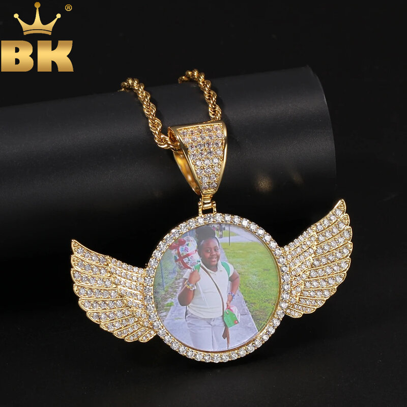 TBTK – collier avec pendentif Photo personnalisé en zircone, nom gravé, bijoux hip hop ronds, ailes d'ange, dos solide