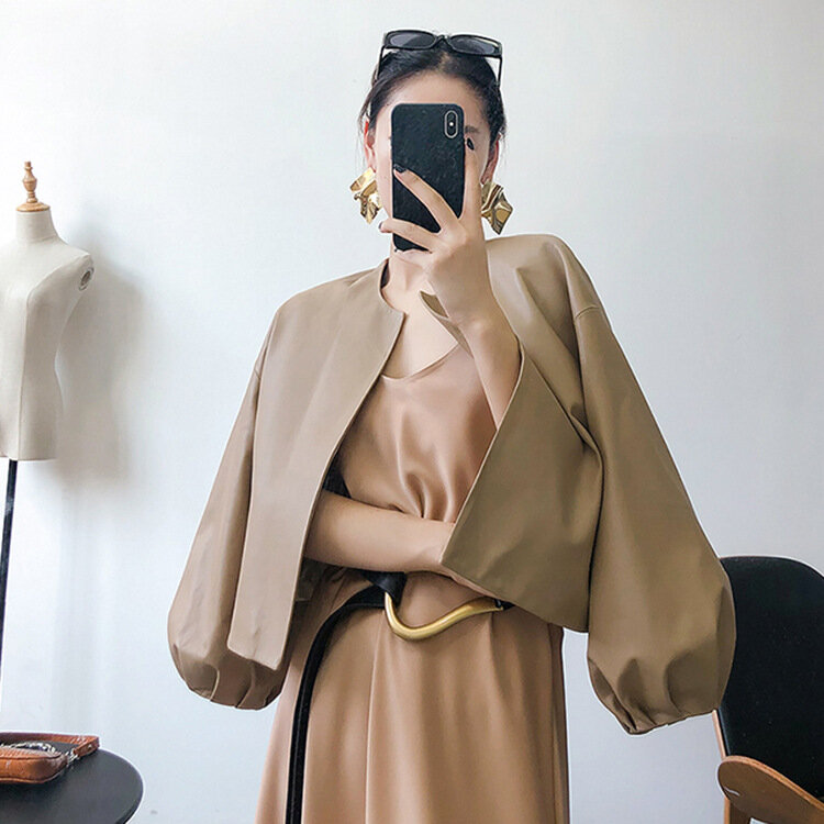 2023 penjualan terlaris musim semi baru mantel kulit asli wanita pendek Korea sepeda motor mantel kulit domba jaket mantel