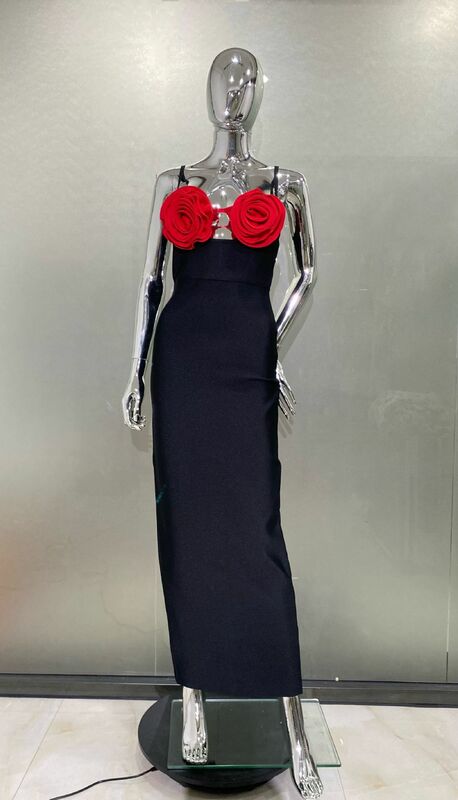 Платье-макси на бретелях-спагетти с открытой спиной и 3d цветами
