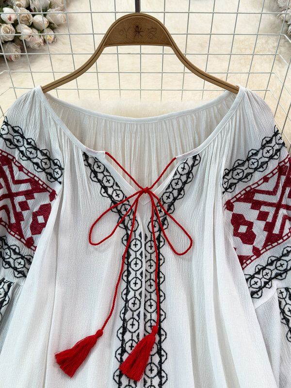 Camisa retrô bordada feminina, com renda, borla, mangas soltas de lanterna, blusa estilo étnico, blusa feminina, A46, primavera, 2022
