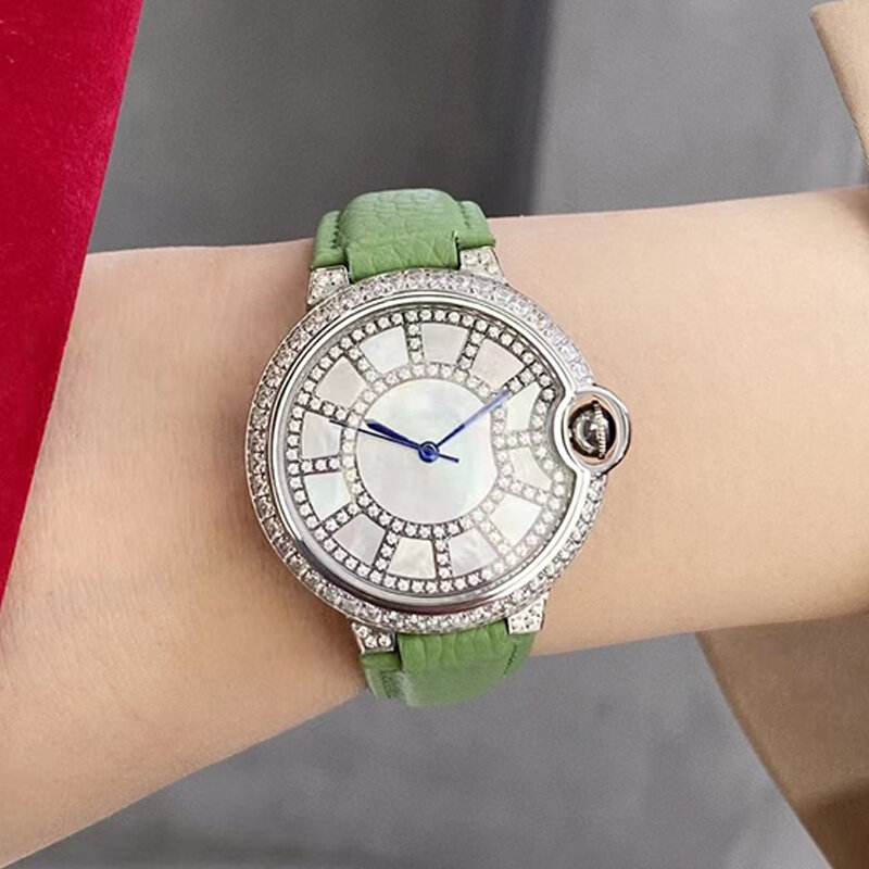 Reloj de cuarzo de lujo con esfera de diamante de cristal para mujer, reloj con correa de cuero, reloj de moda, caja de acero, nuevo diseño, 2024