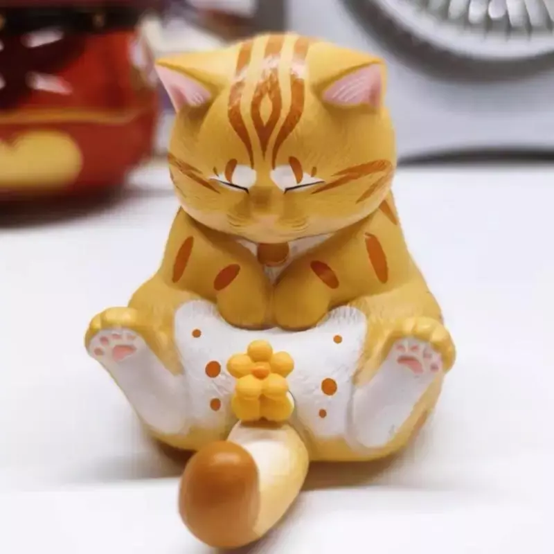 Cjoy Staring At The Crotch Cat 3 Blind Box, Kawaii Animal, Mysterious Surprise Box, Figure Collection, Modèle en PVC Butter Toys, Gift