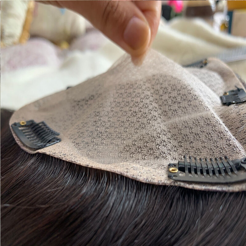 Ciemnobrązowy ludzki włos Topper z jedwabną podstawą dla kobiet nakładki baza skóry peruka 5X5inch Scalp Top 4D Fringe klip w treski