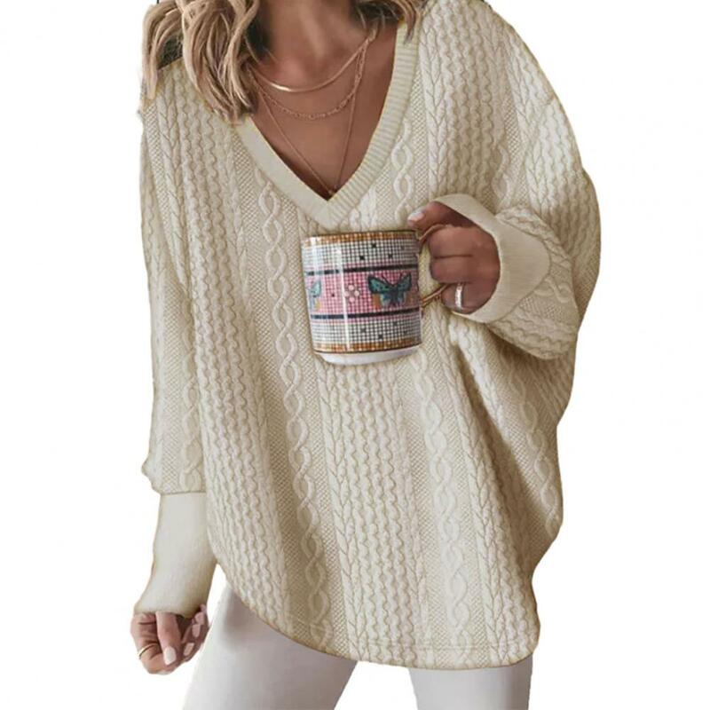 Sweater lengan panjang leher V wanita musim gugur musim dingin sweter Pullover rajutan longgar pola memutar