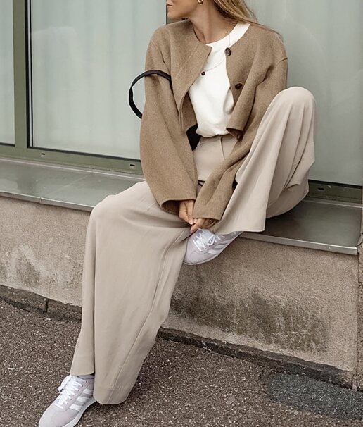 Jaqueta de lã de manga longa feminina, marrom, estilo Maillard preguiçoso, monocromática, solta, gola redonda, casual glamoroso, jaqueta curta grossa