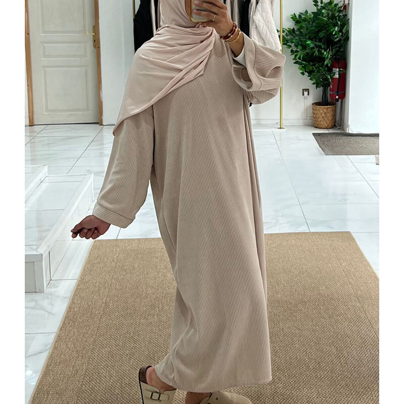 Sztruksowa Abaya zimowa z boczna kieszeń grubą, ciepłą ramadanem islamska odzież wysokiej jakości muzułmanki z długim rękawem skromna sukienka