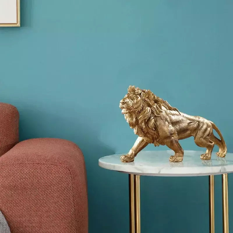 Ornamen Resin Lion King emas, aksesoris dekorasi patung hewan Desktop kantor rumah ornamen dekorasi rumah ruang tamu