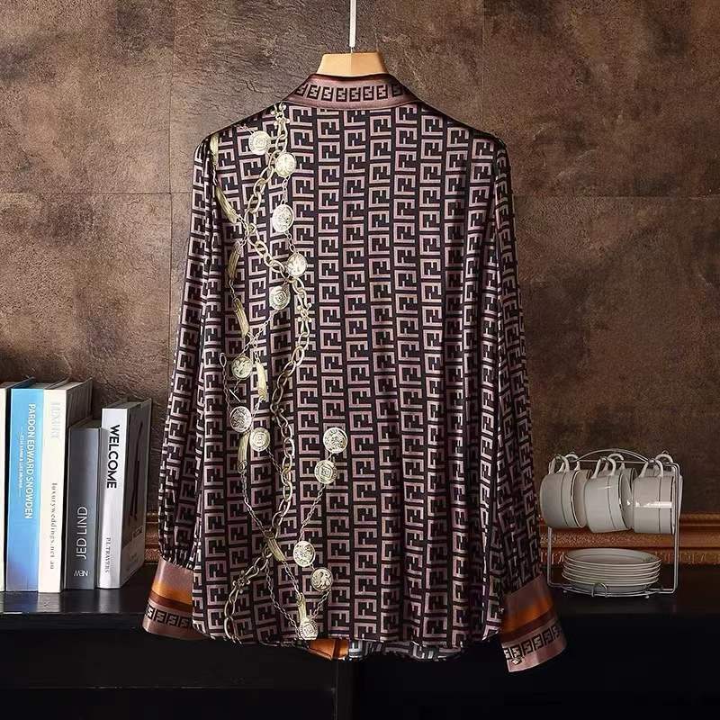 Рубашка Женская атласная эластичная с длинным рукавом и надписью