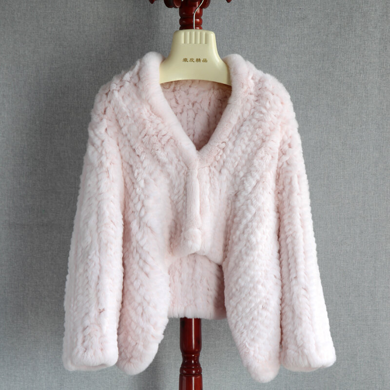 女性用のウサギの毛皮のコート,ルーズニット,カジュアル,ラージサイズ,暖かい本革の毛皮のジャケット,自然な毛皮のアウトドアウェア2023
