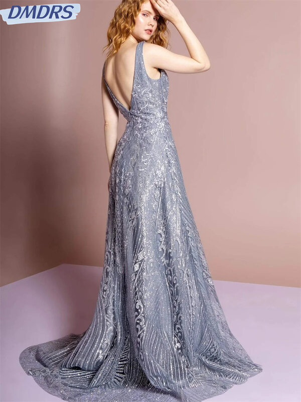 섹시한 딥 V 넥 A 라인 무도회 원피스, 스파게티 스트랩이 달린 세련된 이브닝 드레스, 반짝이는 바닥 길이 가운, 2024