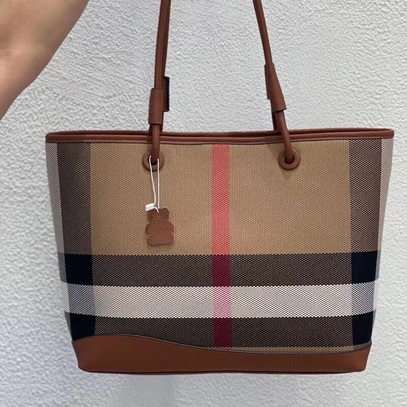 Nuova borsa a tracolla in tela di vera pelle borsa a mano per donna Casual di alta qualità Messenger Versatile Crossbody Luxury