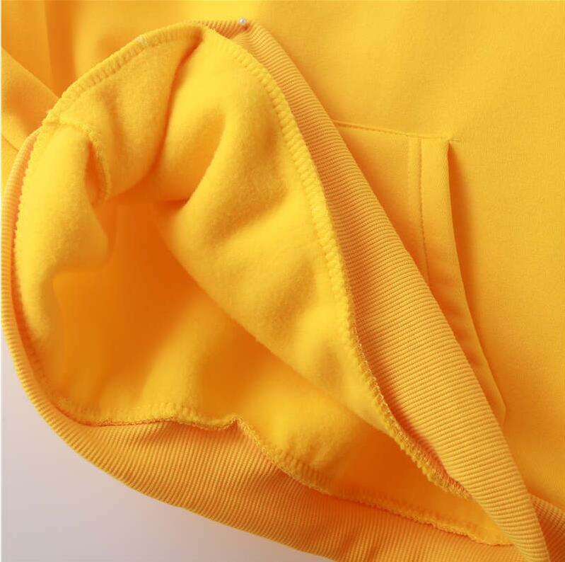 Sudadera con capucha amarilla para hombre y mujer, suéter Unisex con Logo de cartón, ropa de calle de primavera, Y2K