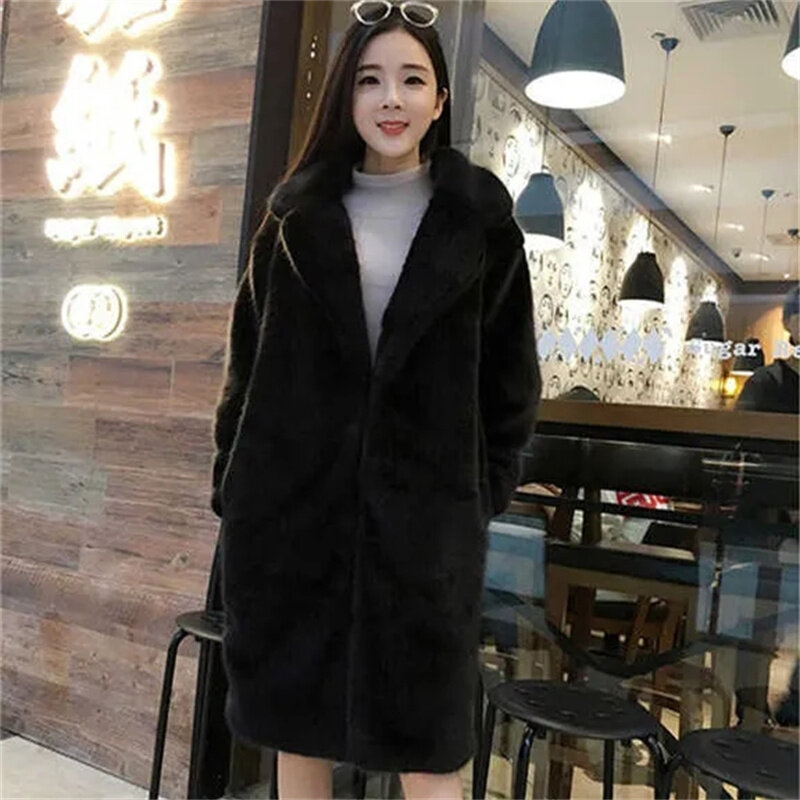 ใหม่ Faux Fur Overcoat ผู้หญิงฤดูหนาวหญิงกลางความยาว Outcoat เลียนแบบ Mink กำมะหยี่หนาเกาหลีหลวมเสื้อ