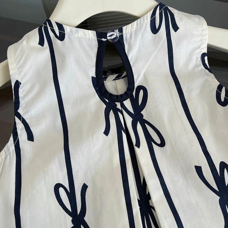 女の子のためのツーピースの夏服セット,ノースリーブのトップ,人形のシャツ,ワイドレッグ,韓国スタイル,新しいデザイン
