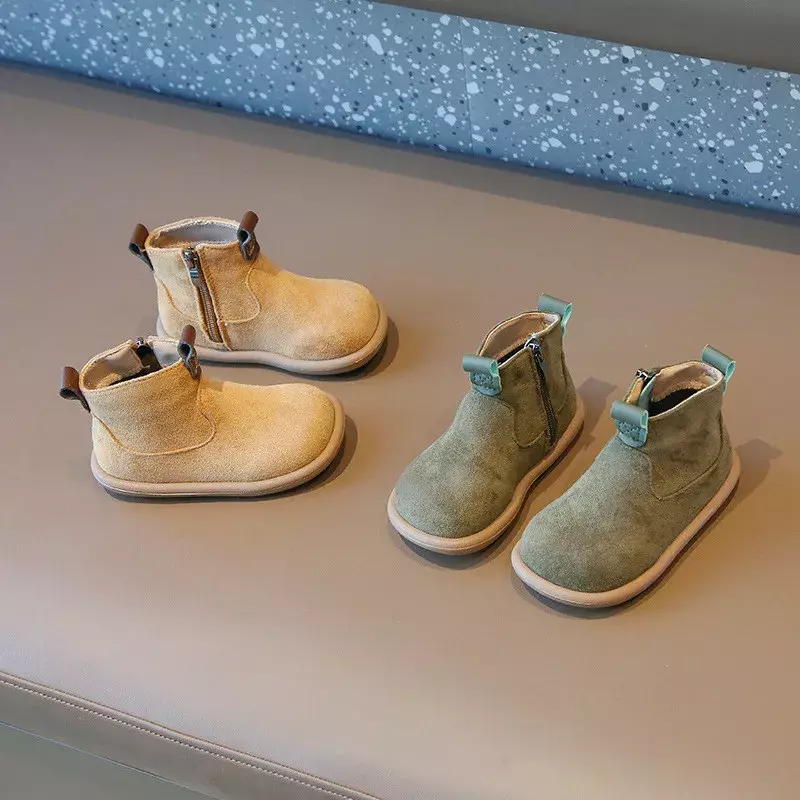 Stivali da bambina per neonati autunno inverno Oxford Suede scarpe Casual per bambini scarpe da neonato antiscivolo all'aperto stivaletti per bambini in peluche