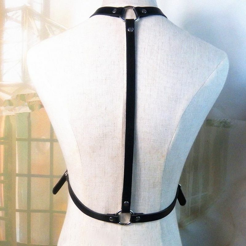 Cintura da uomo con imbracatura pettorale regolabile in ecopelle con fibbie O-ring in metallo Armatura per spalle nera punk