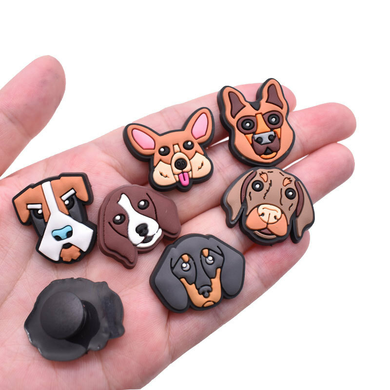 2 stücke PVC Schuh Charms Gartens chuh Dekoration Dalmatiner Hund Dobermann Sprin Schnalle für Tasse Clog Zubehör Armband Frauen Geschenke