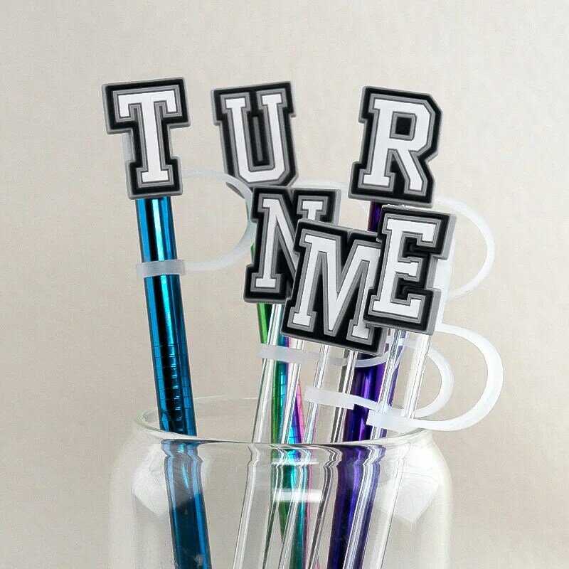 1-26PCS Black and White letter Straw Cover Cap Drink Straw Plug Reusable Splash Proof Drinking Fit Cup Straw Cap Charms Pendant