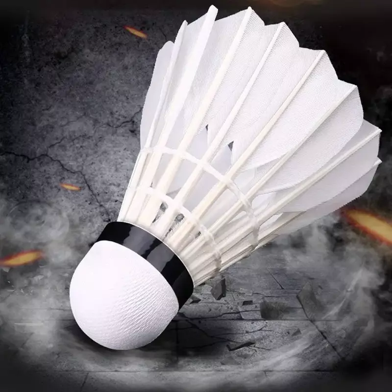 Kok Badminton bulu 12 Pak zhena dengan stabilitas dan daya tahan tinggi, kok olahraga dalam ruangan luar ruangan kecepatan tinggi