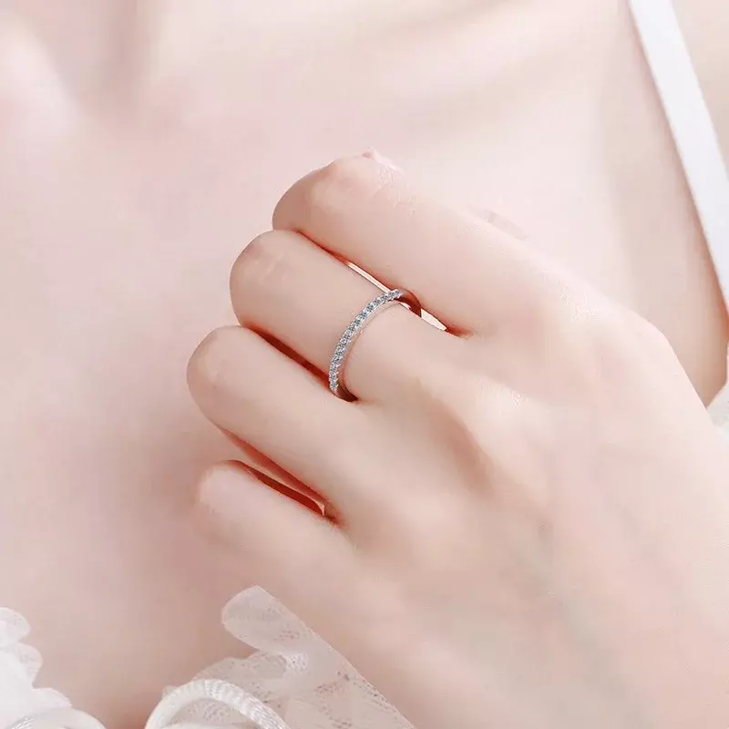 Alitree 1.5Mm D Kleur Kleine Moissanite Ring 100% S925 Sterling Sliver Wit Goud Diamanten Ringen Trouwringen Sieraden Voor Vrouwen