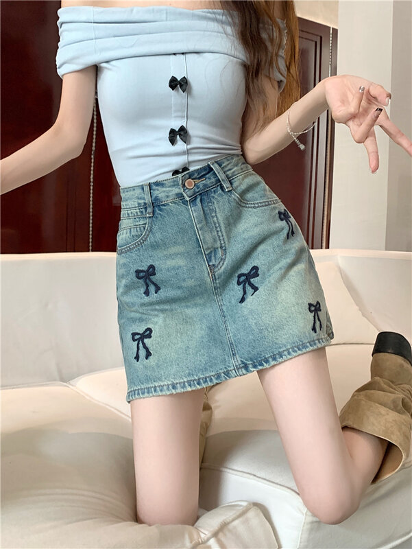 Benuynffy-Mini-saia linha A estilo coreano de cintura alta feminina, saia jeans com arco bordada, streetwear feminino, nova moda, verão, 2024