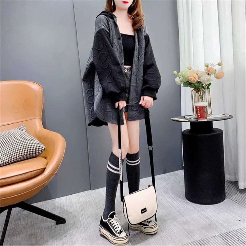 Women's 2024 Spring and Autumn New Korean Edition Cardigan Hooded Coat Women's Thin Sweater Popular Fashion and Fashionable Top