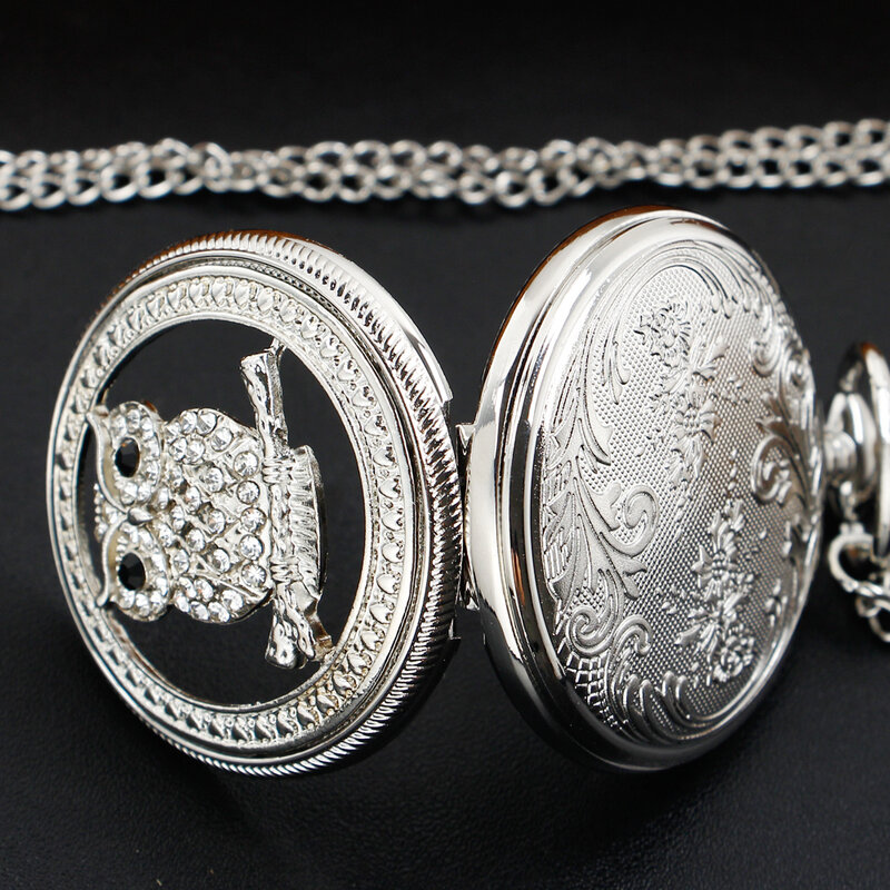 Sowa diamentowy z wytłoczonym wzorem kwarcowy zegarek kieszonkowy srebrny damski naszyjnik Unisex modny wisiorek prezent