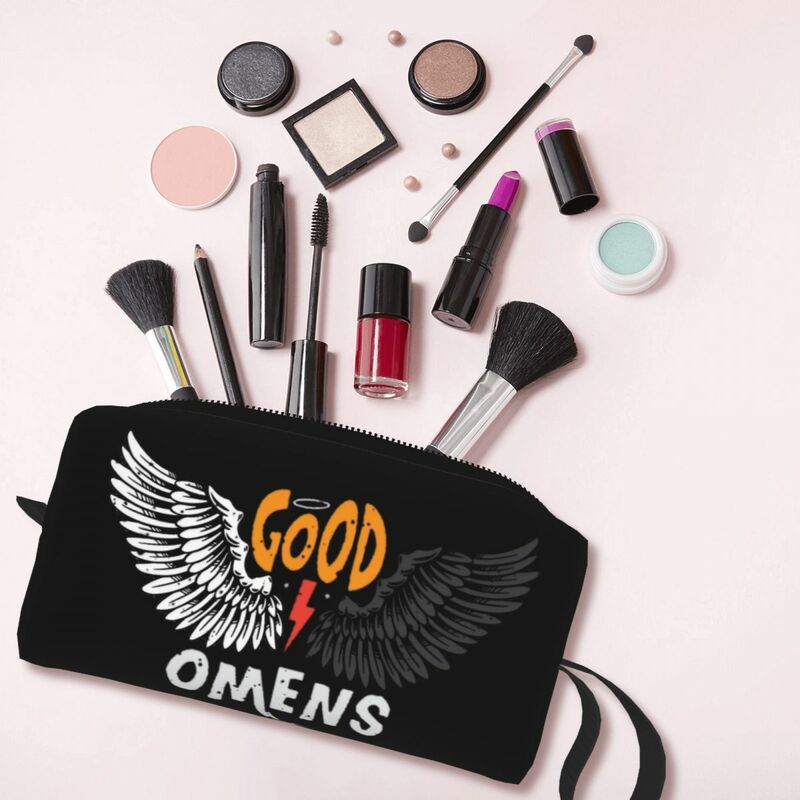 Abraçando Good Omens bolsa cosmética para mulheres, sacos de maquiagem, futuros afortunados, viagem, toiletry diário, bolsa organizadora