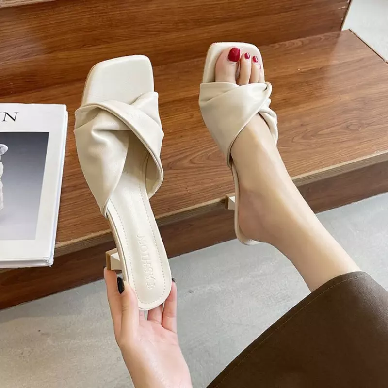 2023 letnie modne proste damskie kapcie na wysokich obcasach w jednolitym kolorze wygodne pantofle w stylu Casual