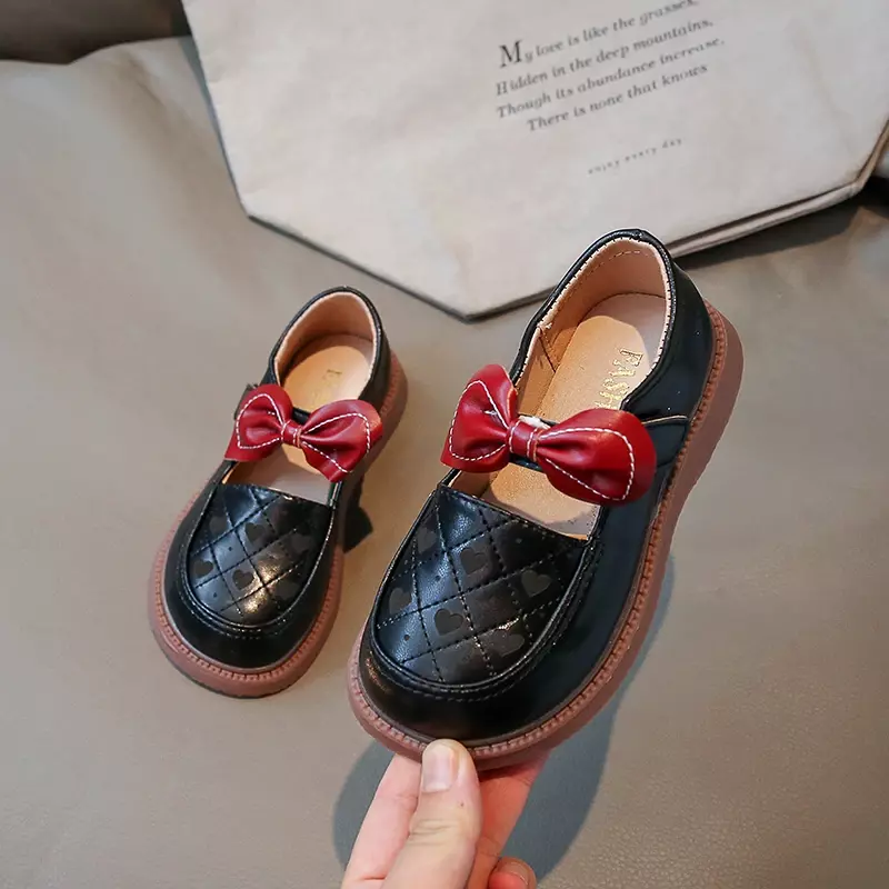 Children Leather Shoes for Girls 2024 Spring Summer New Sweet Bowknot Fashion Comfortable Soft Sole Loafer Princess Party Shoes