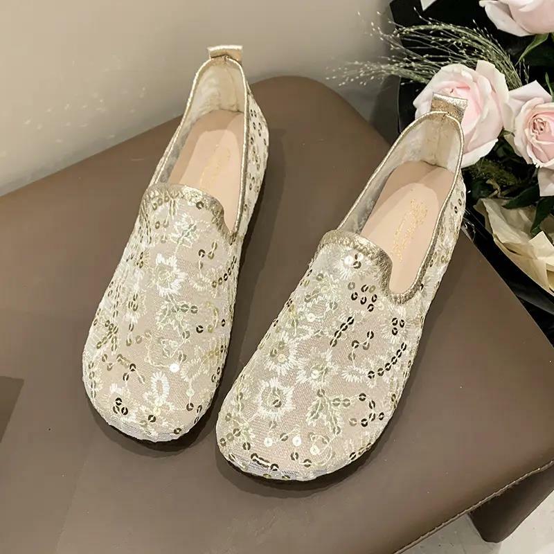Woman's New Summer Mesh Embroidery Flat Sole Casual Shoes Free Shipping Soft Sole Non Slip Breathable Slip-On Big Size Sandals