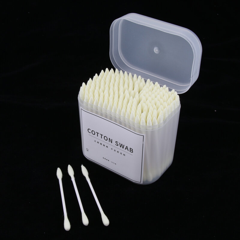 Pack 200pcs Cotton Swabs Makeup Applicator with Wooden Handle Double Ended Head Cotton Buds Stick