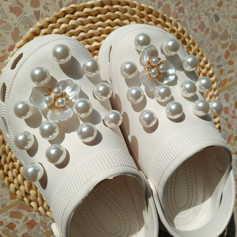 26 Stks/set Witte Parel Grote Bloem Schoen Decoratie Schoen Croc Jibz Bedels Voor Klomp Sandalen Accessoires Meisje Geschenken