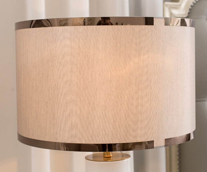Moderne minimalist ische Großhandel Schlafzimmer Nachttisch lampe Stoff Lampen schirm dekorative Tisch lampe