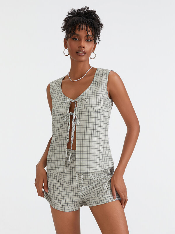 Conjunto de pijama a cuadros con lazo frontal para mujer, camiseta sin mangas de cintura elástica con pantalones cortos, trajes sueltos de verano 2024