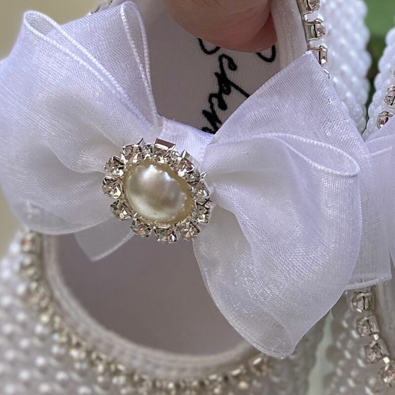 Lalki ręcznie robione z białymi perłami Bling Rhinestone dziecięce szopki strój do chrztu ślubny blask Organza chrzest 0-3m buty
