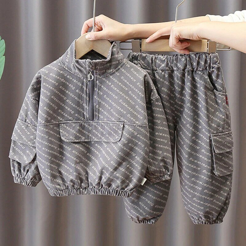 Новый весенне-осенний комплект одежды для мальчиков, пуловер с буквенным принтом + штаны, спортивный костюм из двух предметов для детей, повседневная одежда