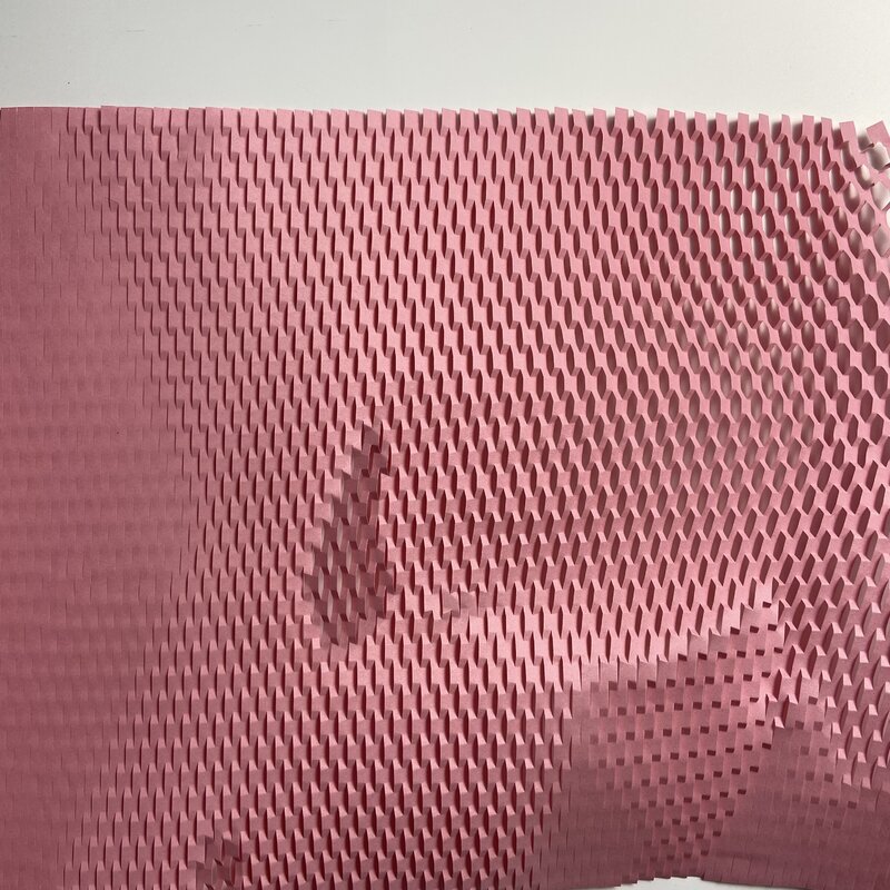 Papel Kraft de panal rosa, rollo de envoltura de amortiguación reciclada, amigable con el medio ambiente, alternativa a la envoltura de amortiguación de burbujas