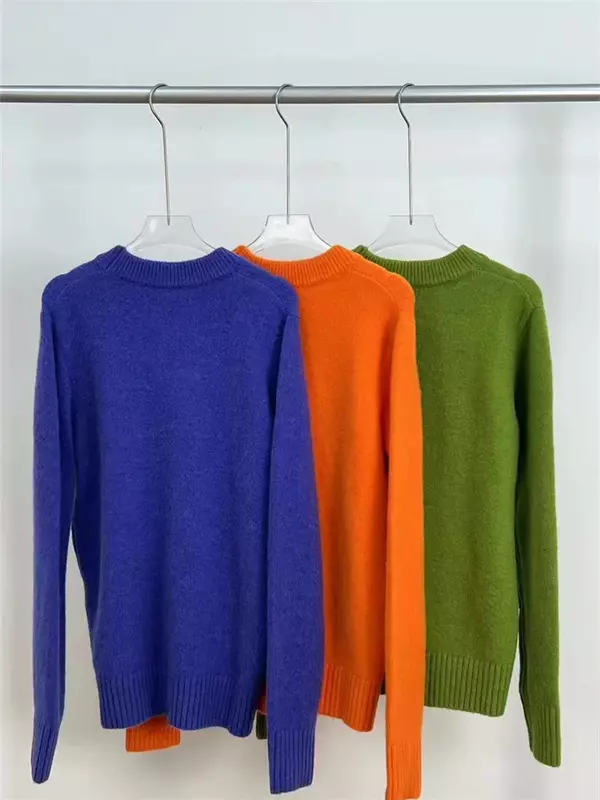 Sweter damski wyszywane litery prosty swobodny 2024 nowy wiosenny sweter z okrągłym dekoltem z długim rękawem