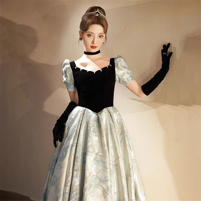 Женское элегантное платье-трапеция с рукавами-фонариками и U-образным вырезом