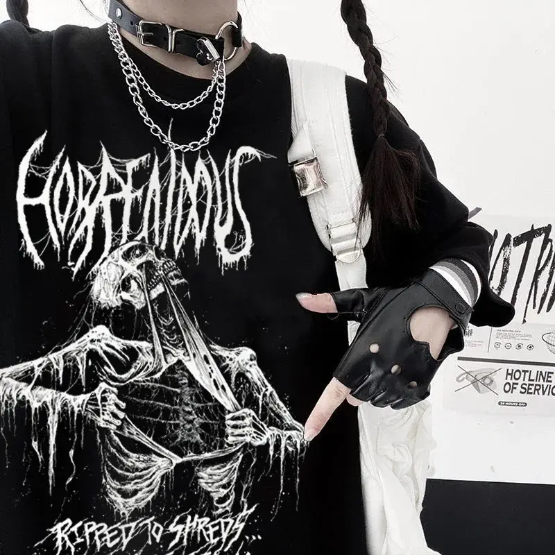 เสื้อผู้หญิง Gothic Dark ขนาดใหญ่ Tee Hip Hop Punk สีดำกราฟิกเสื้อผ้า Kpop Harajuku Streetwear Y2k Femme T เสื้อ