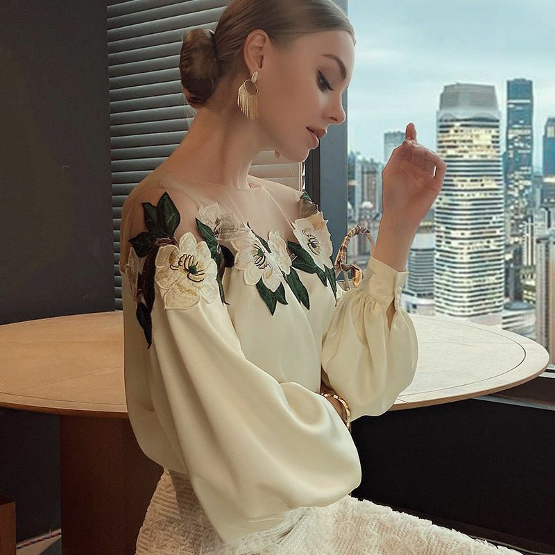 Women Blouses Fashion 2023 Latest Autumn Seasons Gentle Wind Mesh Embroidered Commuting Casual White Tops Long Sleeved Shirt