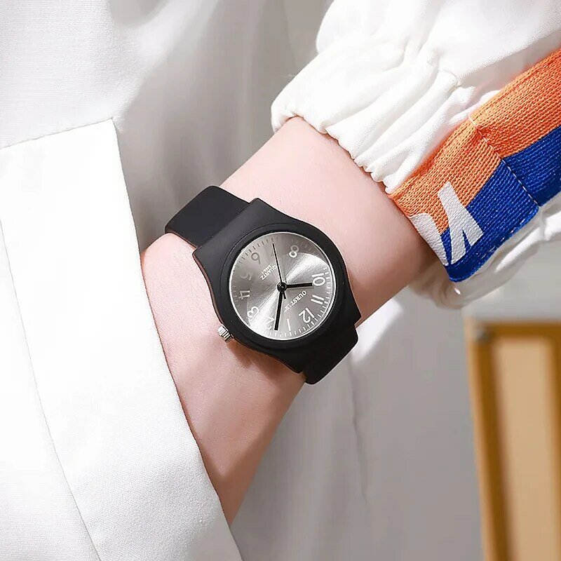 Jam tangan kuarsa siswa jam tangan silikon berwarna permen untuk pelajar Relogios Masculino untuk wanita